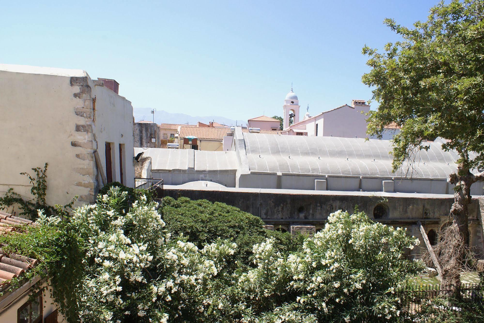 Kydonia Rooms Chania  ภายนอก รูปภาพ