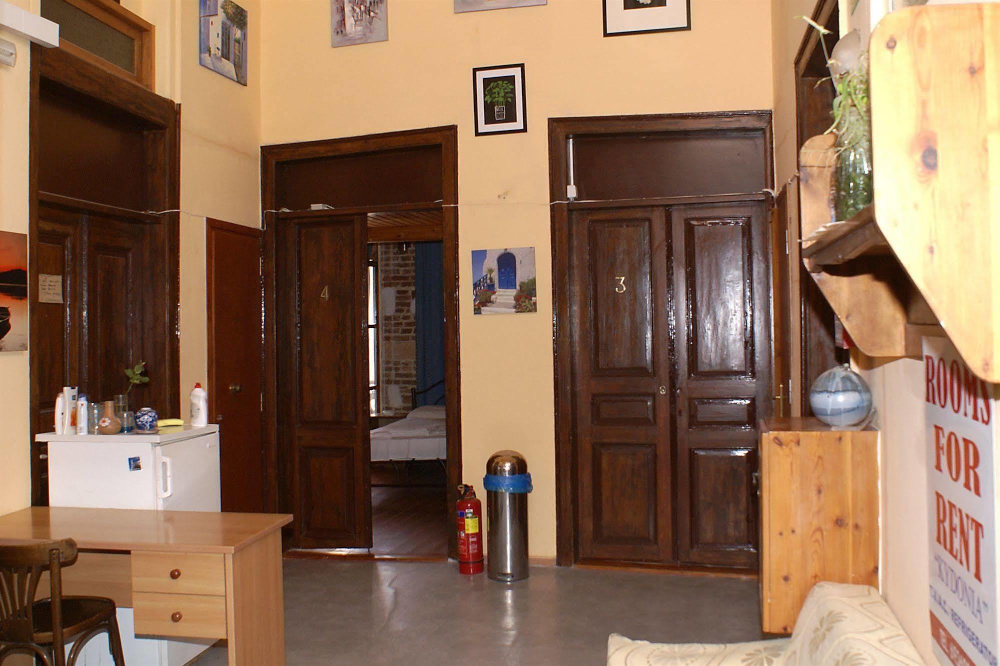 Kydonia Rooms Chania  ภายนอก รูปภาพ