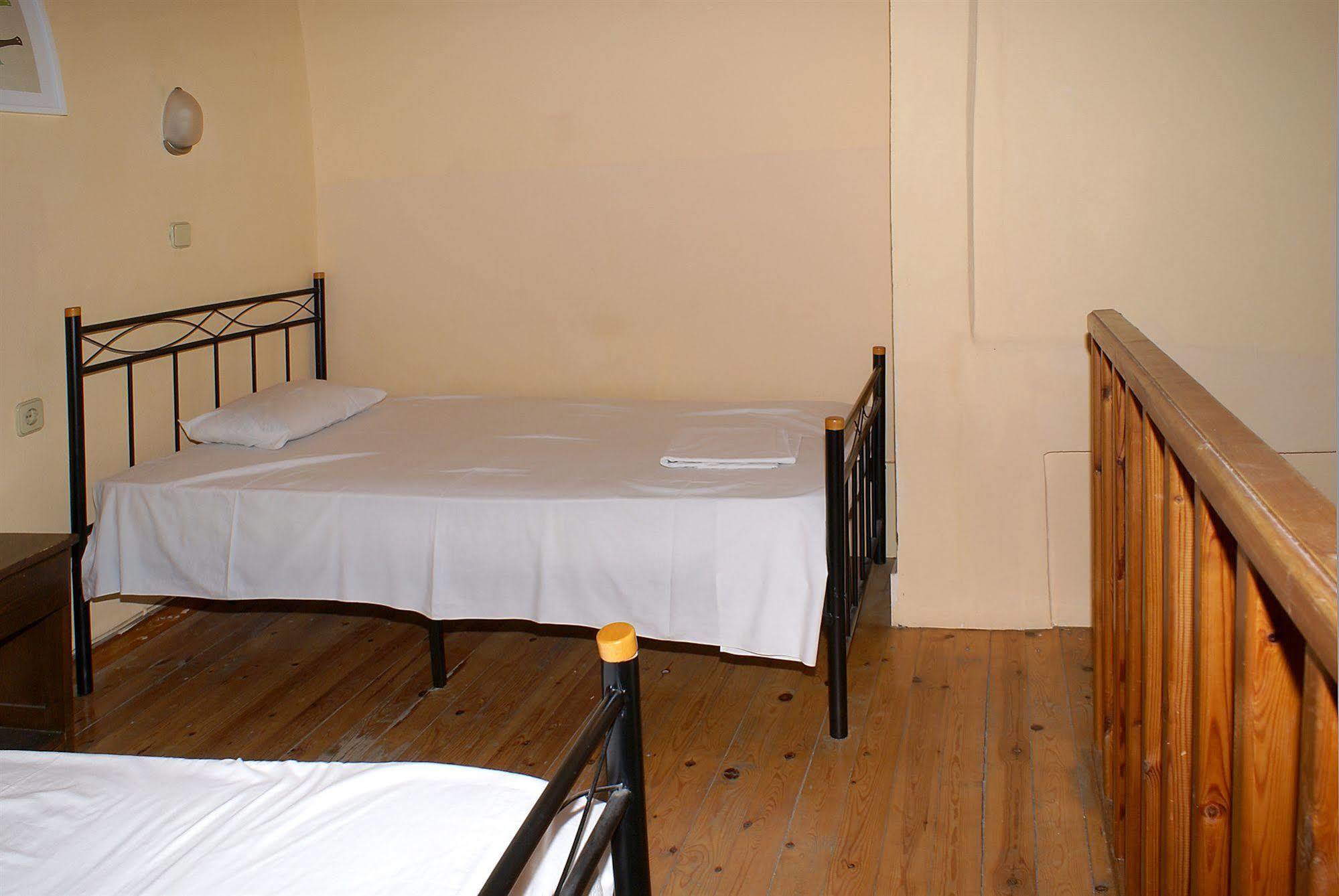 Kydonia Rooms Chania  ภายนอก รูปภาพ