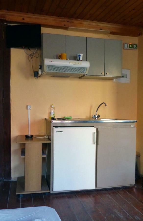 Kydonia Rooms Chania  ภายนอก รูปภาพ