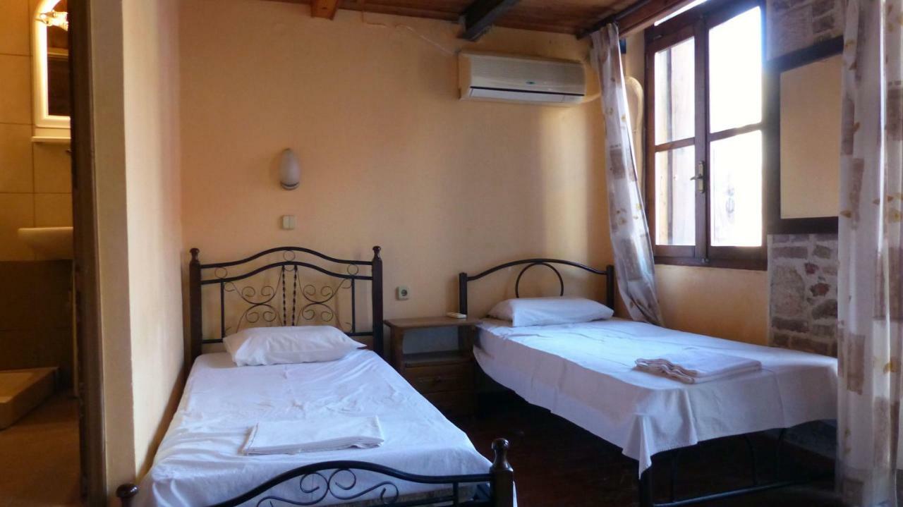 Kydonia Rooms Chania  ภายนอก รูปภาพ