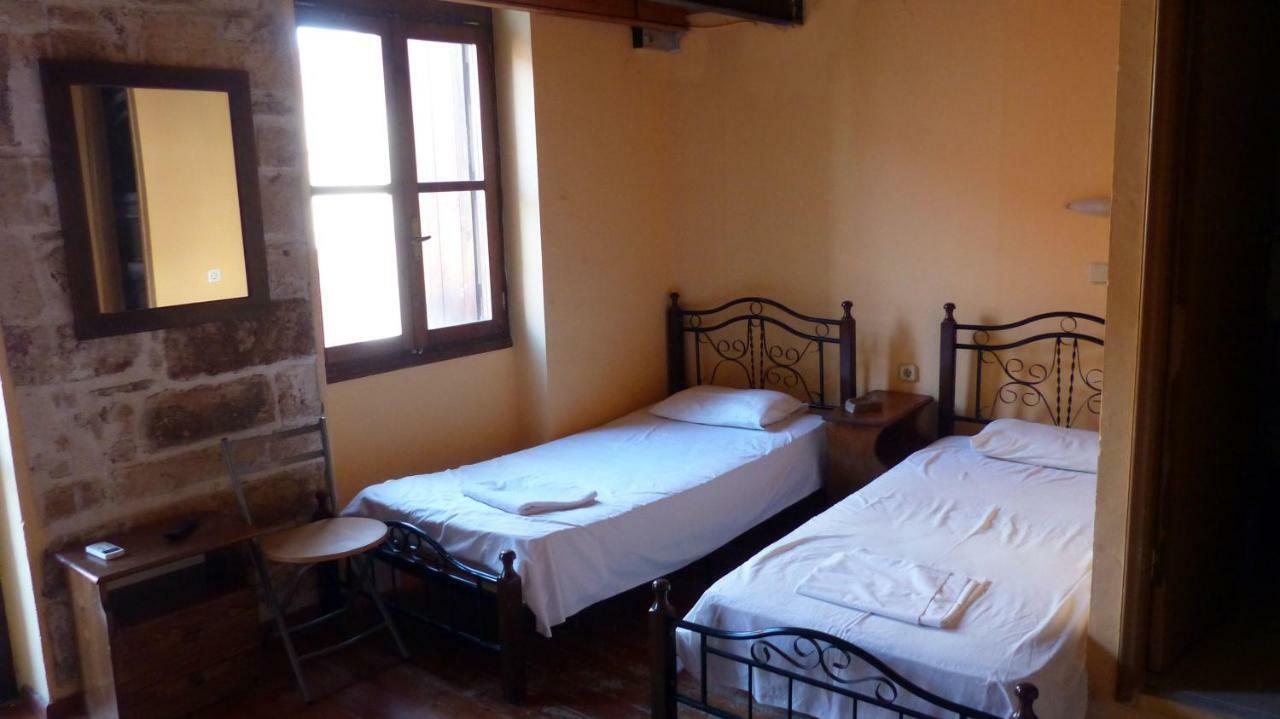 Kydonia Rooms Chania  ภายนอก รูปภาพ